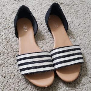 Summer flats